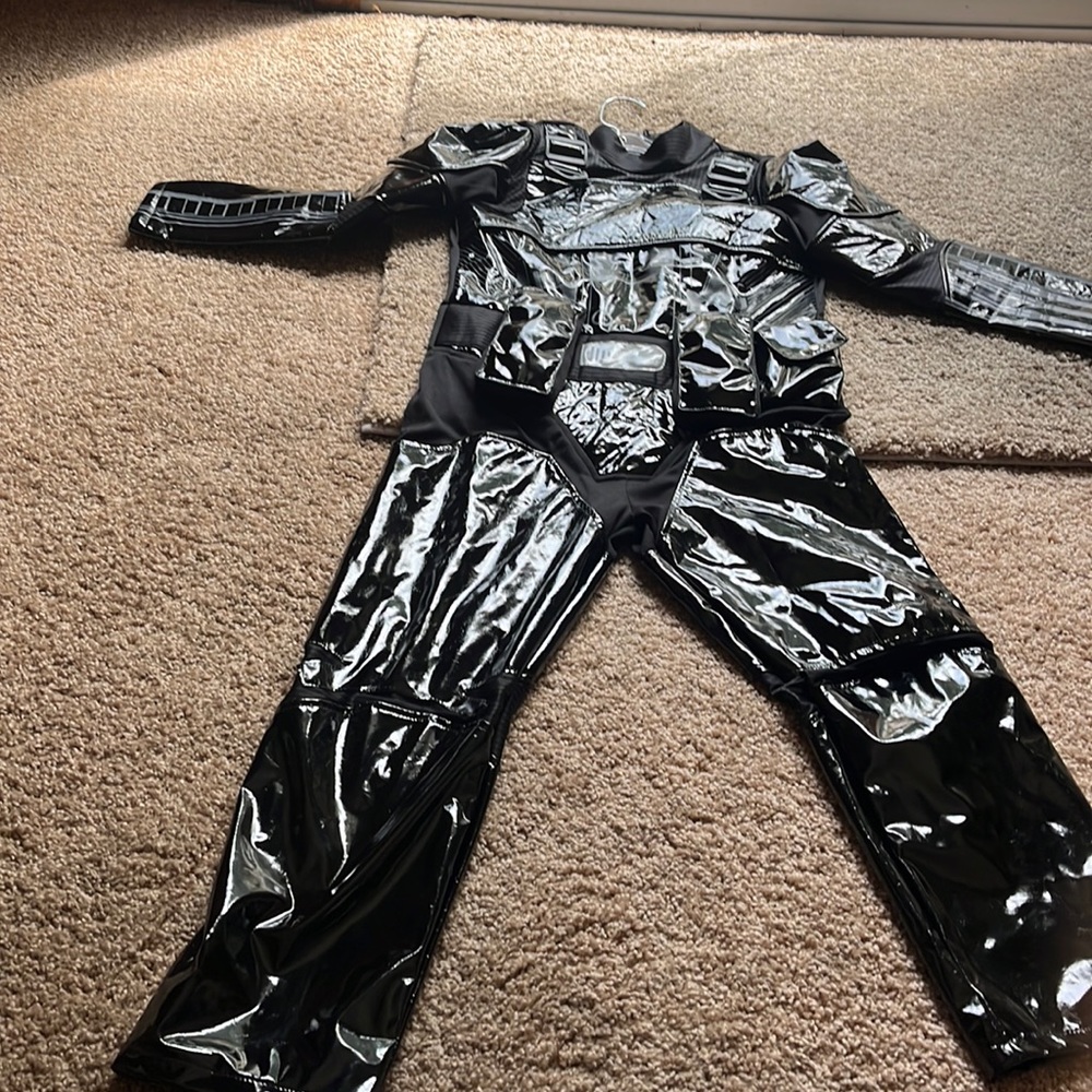 Disney Star Wars costume in excellent condition, worn once!